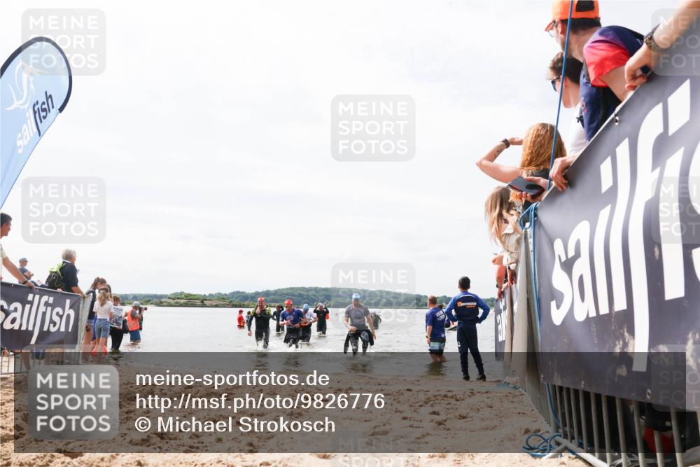 21.06.2026 - Viking Triathlon Michael Strokosch http://msf.ph/oto/9826776 21.06.2026 10:41:38 Schwimmen 143, 165, 262, 327, 522, 608, 655 meine-sportfotos.de