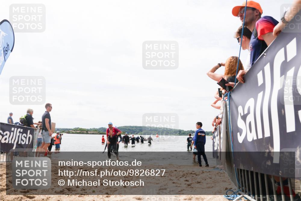 21.06.2026 - Viking Triathlon Michael Strokosch http://msf.ph/oto/9826827 21.06.2026 10:41:55 Schwimmen 44, 63, 83, 162, 339, 452, 552 meine-sportfotos.de