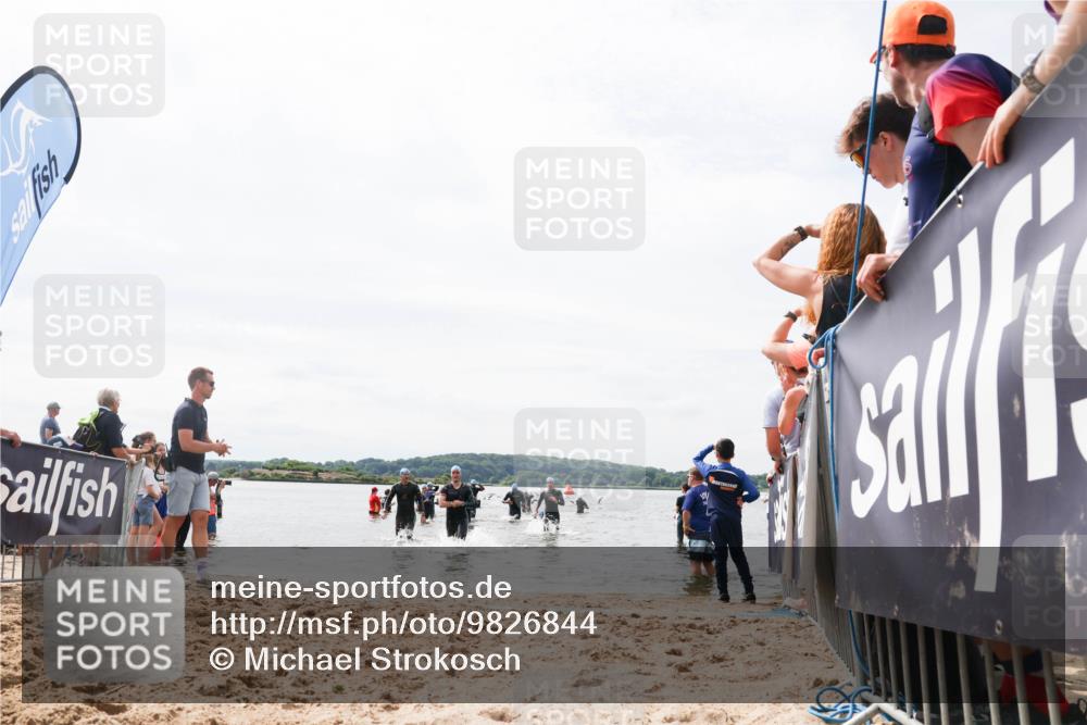 21.06.2026 - Viking Triathlon Michael Strokosch http://msf.ph/oto/9826844 21.06.2026 10:42:01 Schwimmen 44, 63, 134, 438, 552 meine-sportfotos.de