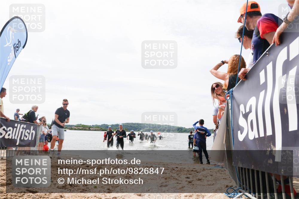 21.06.2026 - Viking Triathlon Michael Strokosch http://msf.ph/oto/9826847 21.06.2026 10:42:02 Schwimmen 44, 63, 86, 134, 438, 552 meine-sportfotos.de