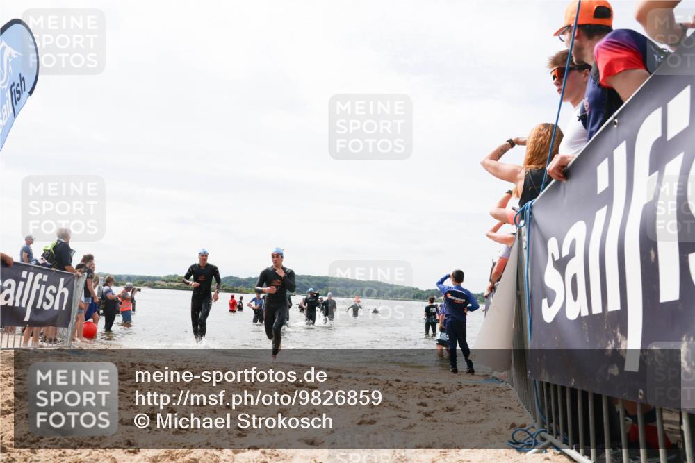 21.06.2026 - Viking Triathlon Michael Strokosch http://msf.ph/oto/9826859 21.06.2026 10:42:06 Schwimmen 44, 86, 94, 134, 188, 193, 399, 438 meine-sportfotos.de