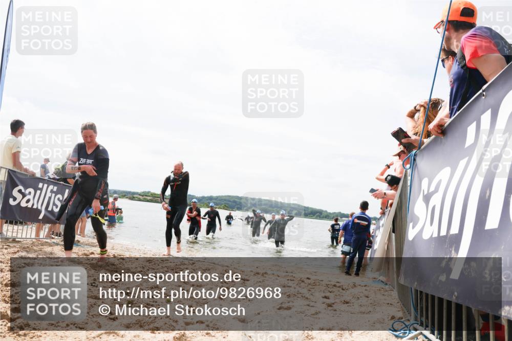 21.06.2026 - Viking Triathlon Michael Strokosch http://msf.ph/oto/9826968 21.06.2026 10:42:43 Schwimmen 41, 166, 175, 268, 384, 436 meine-sportfotos.de