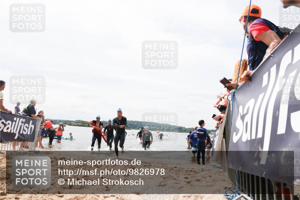 21.06.2026 - Viking Triathlon Michael Strokosch http://msf.ph/oto/9826978 21.06.2026 10:42:46 Schwimmen 41, 166, 175, 213, 268, 384, 436 meine-sportfotos.de