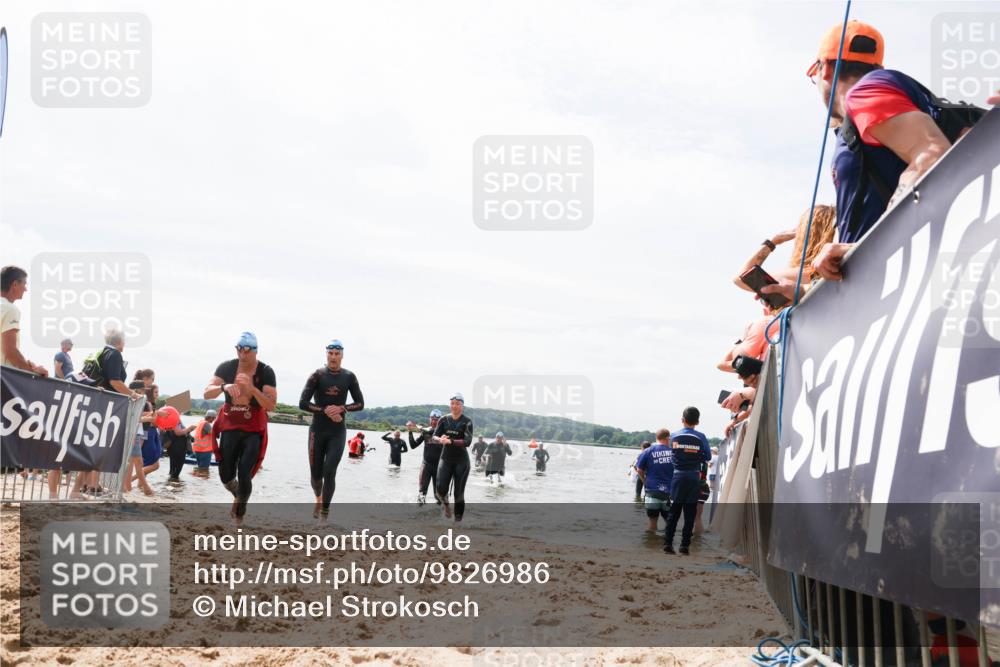 21.06.2026 - Viking Triathlon Michael Strokosch http://msf.ph/oto/9826986 21.06.2026 10:42:49 Schwimmen 41, 166, 175, 177, 213, 268, 384 meine-sportfotos.de