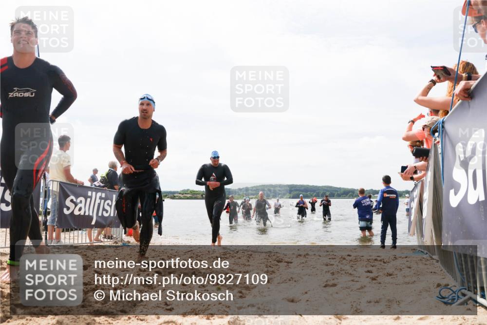 21.06.2026 - Viking Triathlon Michael Strokosch http://msf.ph/oto/9827109 21.06.2026 10:43:30 Schwimmen 69, 93, 287, 459, 521, 528, 533, 618, 645 meine-sportfotos.de