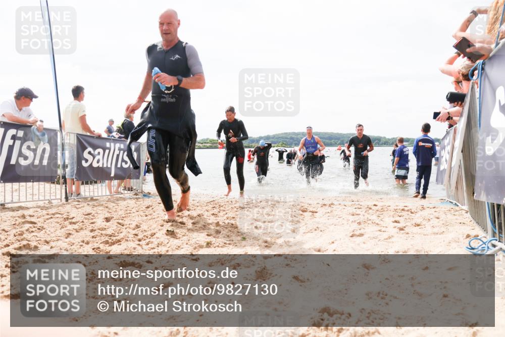 21.06.2026 - Viking Triathlon Michael Strokosch http://msf.ph/oto/9827130 21.06.2026 10:43:37 Schwimmen 93, 234, 351, 459, 470, 521, 618, 663 meine-sportfotos.de