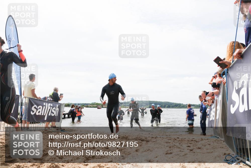 21.06.2026 - Viking Triathlon Michael Strokosch http://msf.ph/oto/9827195 21.06.2026 10:43:59 Schwimmen 139, 208, 220, 247, 444, 464, 550, 614 meine-sportfotos.de
