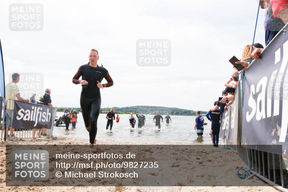 21.06.2026 - Viking Triathlon Michael Strokosch http://msf.ph/oto/9827235 21.06.2026 10:44:13 Schwimmen 22, 139, 208, 318, 617, 632, 641 meine-sportfotos.de