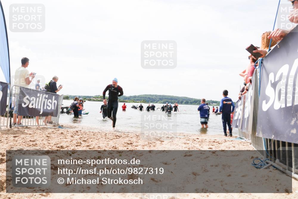 21.06.2026 - Viking Triathlon Michael Strokosch http://msf.ph/oto/9827319 21.06.2026 10:44:44 Schwimmen 531, 590 meine-sportfotos.de