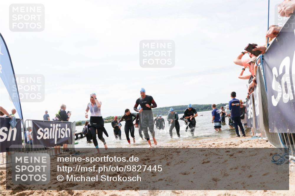 21.06.2026 - Viking Triathlon Michael Strokosch http://msf.ph/oto/9827445 21.06.2026 10:45:27 Schwimmen 37, 48, 85, 105, 147, 158, 258, 273, 274, 302, 354, 635 meine-sportfotos.de