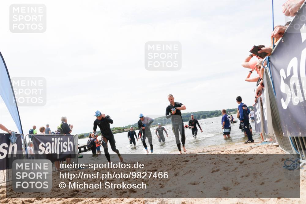 21.06.2026 - Viking Triathlon Michael Strokosch http://msf.ph/oto/9827466 21.06.2026 10:45:34 Schwimmen 37, 54, 85, 105, 147, 158, 273, 274, 302, 376, 540, 562, 635 meine-sportfotos.de