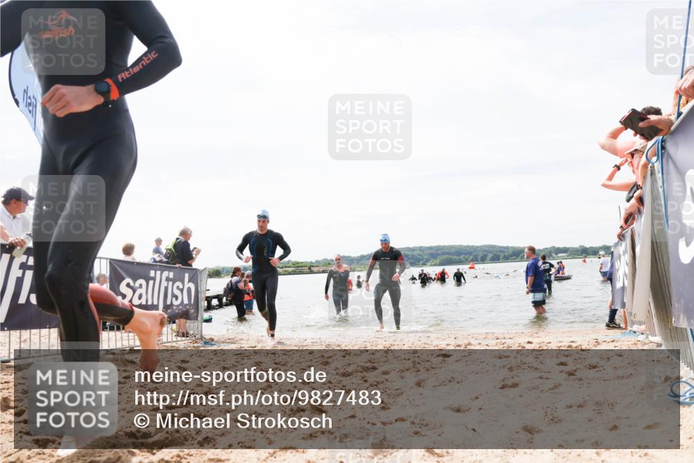 21.06.2026 - Viking Triathlon Michael Strokosch http://msf.ph/oto/9827483 21.06.2026 10:45:39 Schwimmen 37, 54, 85, 158, 376, 540, 562 meine-sportfotos.de