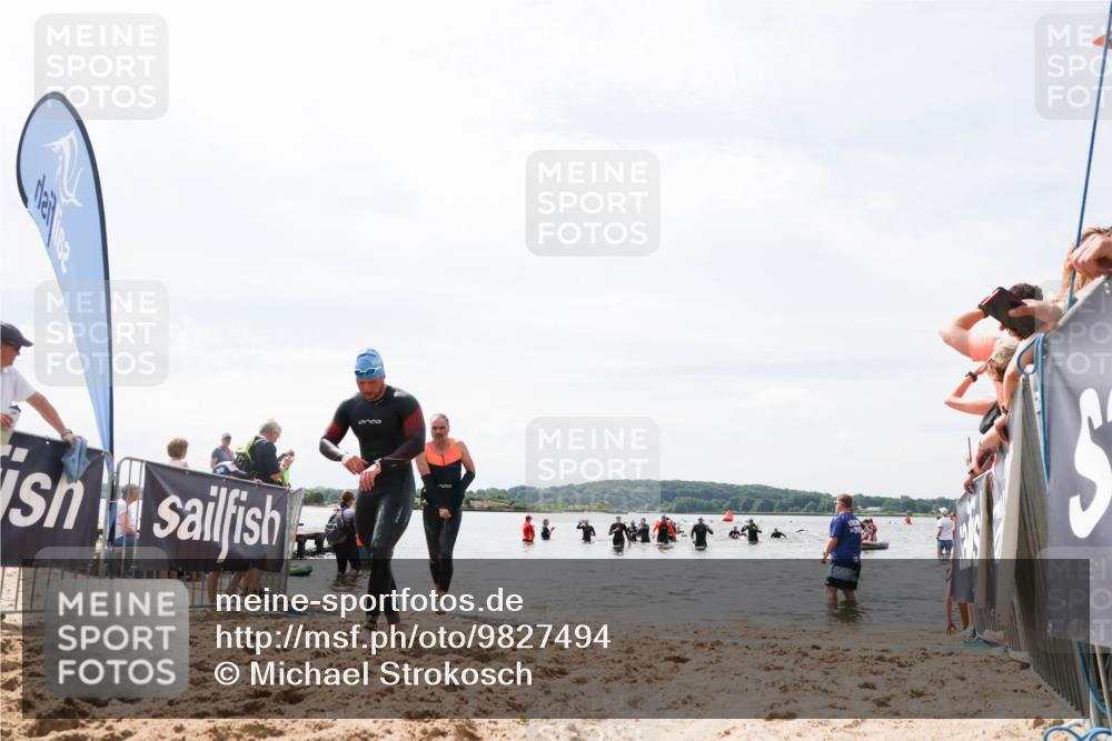 21.06.2026 - Viking Triathlon Michael Strokosch http://msf.ph/oto/9827494 21.06.2026 10:45:43 Schwimmen 54, 376, 540, 562 meine-sportfotos.de