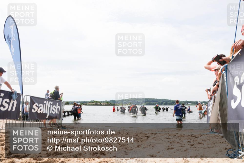 21.06.2026 - Viking Triathlon Michael Strokosch http://msf.ph/oto/9827514 21.06.2026 10:45:50 Schwimmen 172 meine-sportfotos.de