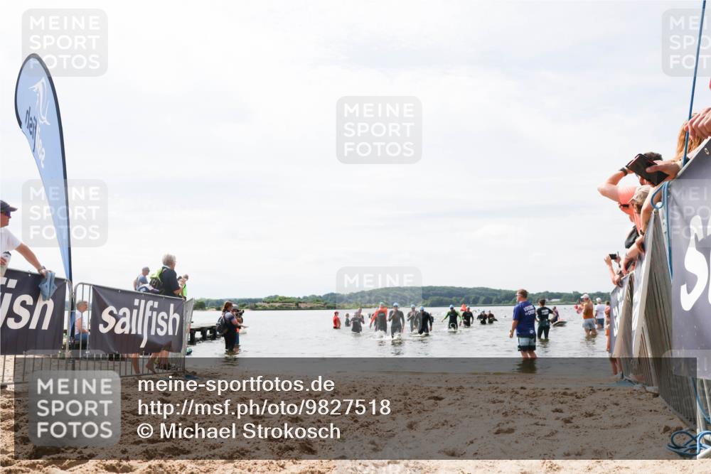21.06.2026 - Viking Triathlon Michael Strokosch http://msf.ph/oto/9827518 21.06.2026 10:45:51 Schwimmen 172 meine-sportfotos.de