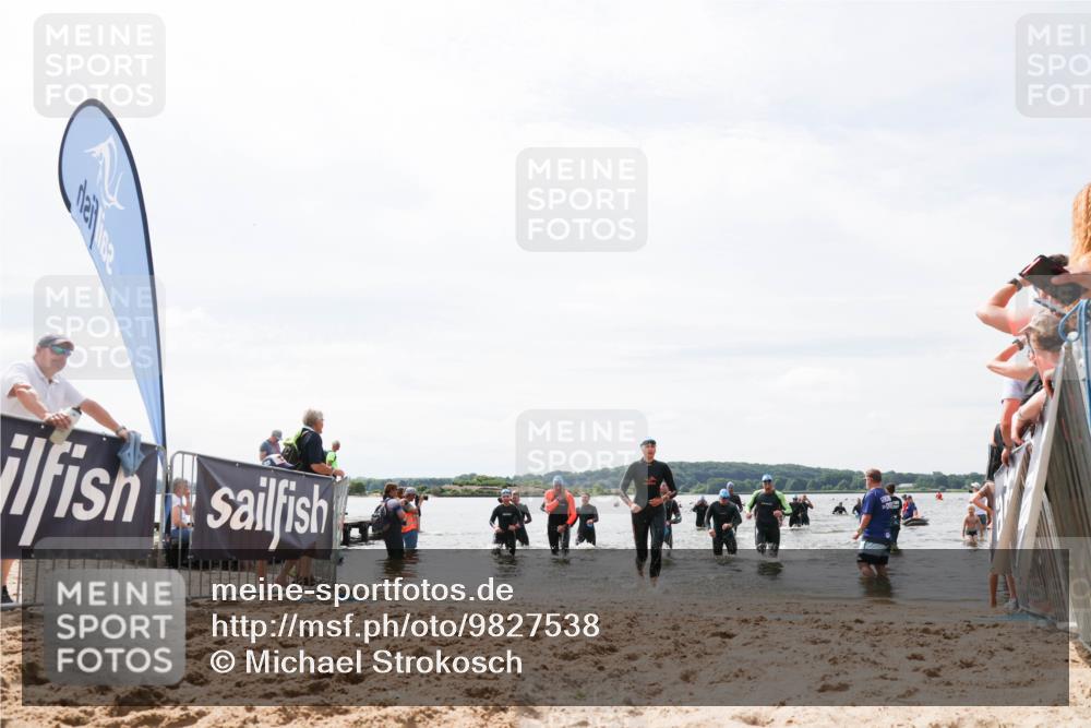 21.06.2026 - Viking Triathlon Michael Strokosch http://msf.ph/oto/9827538 21.06.2026 10:45:58 Schwimmen 138, 172, 196, 245, 331, 389, 405, 534, 539 meine-sportfotos.de