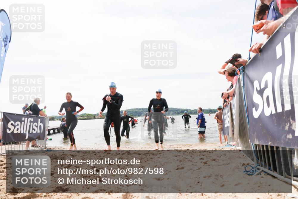 21.06.2026 - Viking Triathlon Michael Strokosch http://msf.ph/oto/9827598 21.06.2026 10:46:18 Schwimmen 91, 107, 322, 324, 403, 494, 510, 555, 563 meine-sportfotos.de