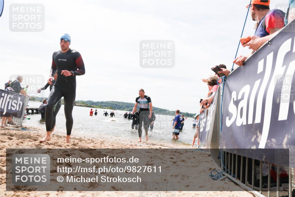21.06.2026 - Viking Triathlon Michael Strokosch http://msf.ph/oto/9827611 21.06.2026 10:46:22 Schwimmen 91, 107, 322, 324, 403, 494, 497, 555, 563 meine-sportfotos.de