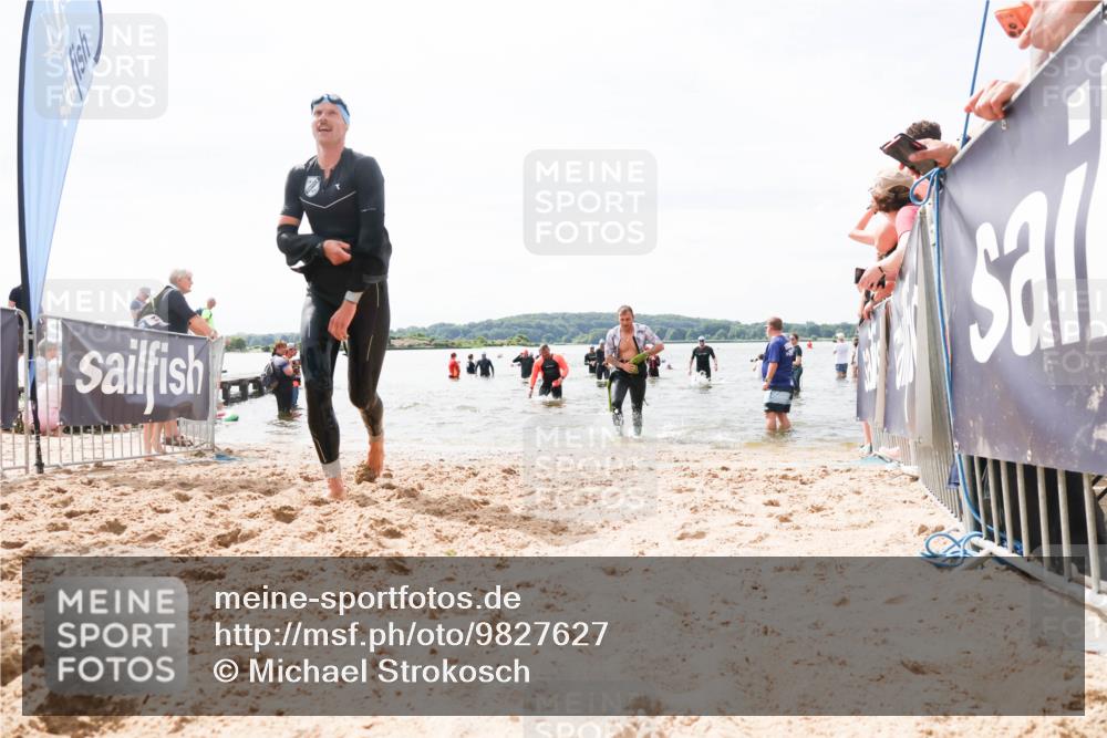21.06.2026 - Viking Triathlon Michael Strokosch http://msf.ph/oto/9827627 21.06.2026 10:46:28 Schwimmen 91, 322, 324, 388, 497, 555, 654 meine-sportfotos.de