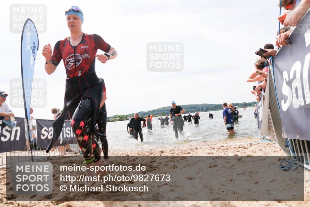 21.06.2026 - Viking Triathlon Michael Strokosch http://msf.ph/oto/9827673 21.06.2026 10:46:43 Schwimmen 156, 260, 341, 363, 388, 414, 443, 650 meine-sportfotos.de