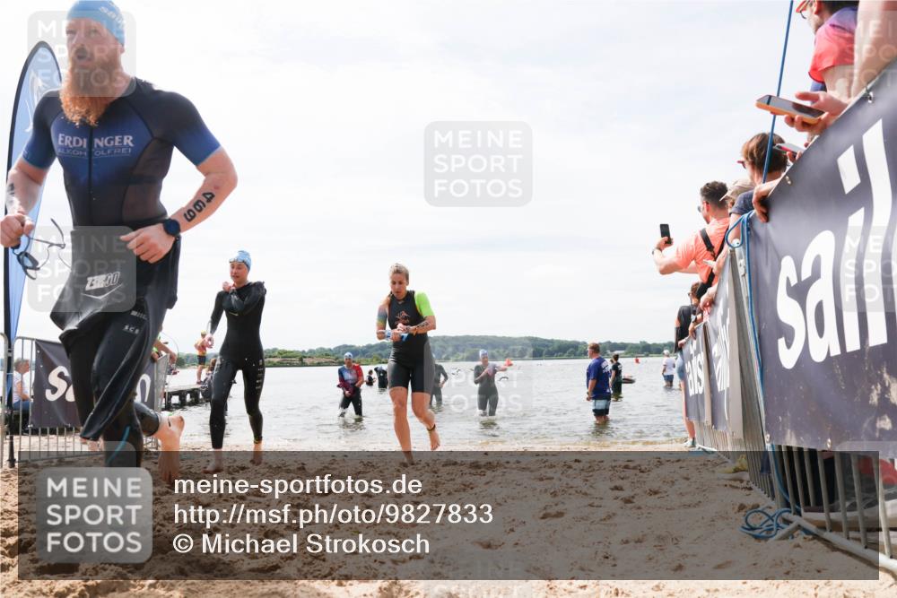 21.06.2026 - Viking Triathlon Michael Strokosch http://msf.ph/oto/9827833 21.06.2026 10:47:38 Schwimmen 56, 297, 304, 353, 469, 554, 571 meine-sportfotos.de