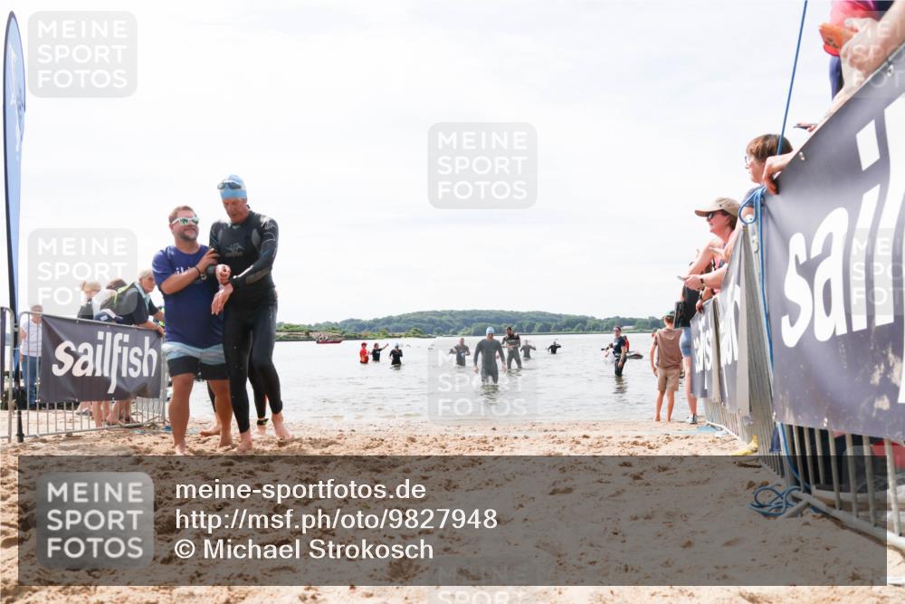 21.06.2026 - Viking Triathlon Michael Strokosch http://msf.ph/oto/9827948 21.06.2026 10:48:16 Schwimmen 101, 164, 198, 289, 638 meine-sportfotos.de