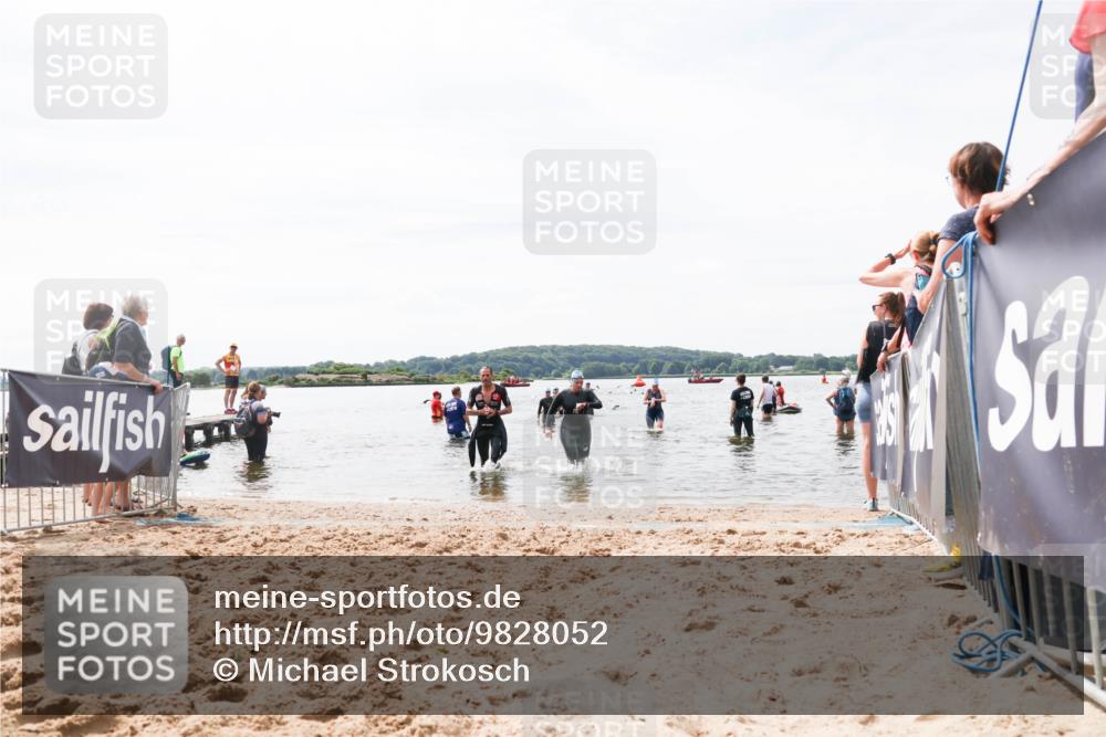 21.06.2026 - Viking Triathlon Michael Strokosch http://msf.ph/oto/9828052 21.06.2026 10:48:50 Schwimmen 223, 409 meine-sportfotos.de