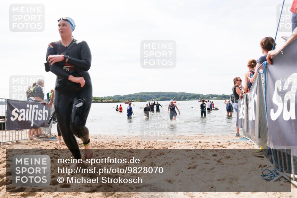 21.06.2026 - Viking Triathlon Michael Strokosch http://msf.ph/oto/9828070 21.06.2026 10:48:56 Schwimmen 223, 378, 409, 549 meine-sportfotos.de