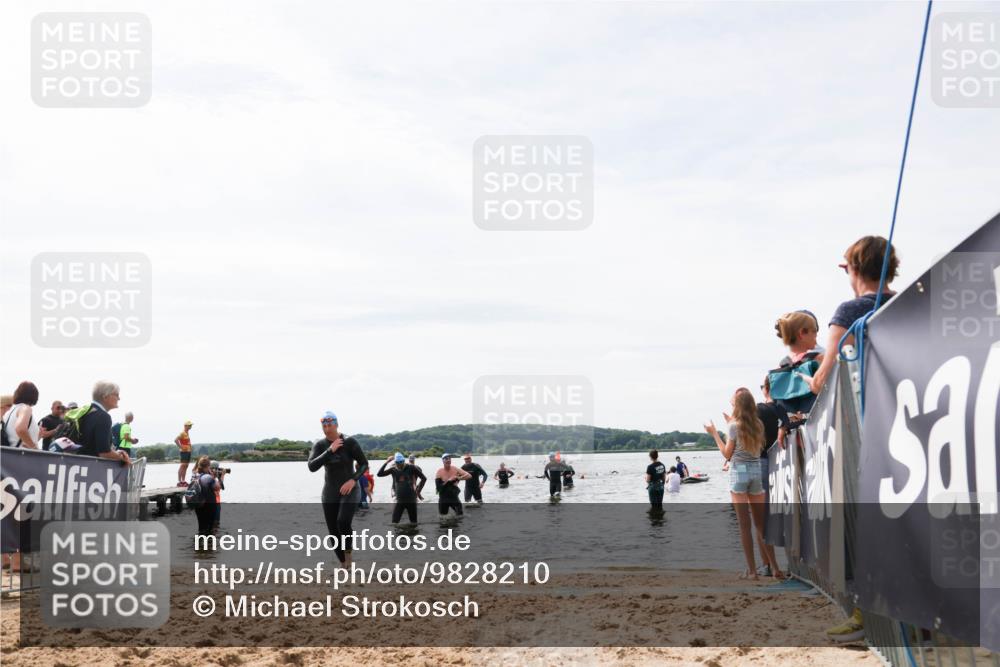 21.06.2026 - Viking Triathlon Michael Strokosch http://msf.ph/oto/9828210 21.06.2026 10:49:44 Schwimmen 75, 178, 206, 298 meine-sportfotos.de