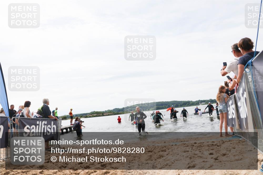 21.06.2026 - Viking Triathlon Michael Strokosch http://msf.ph/oto/9828280 21.06.2026 10:50:10 Schwimmen 630, 639, 659 meine-sportfotos.de