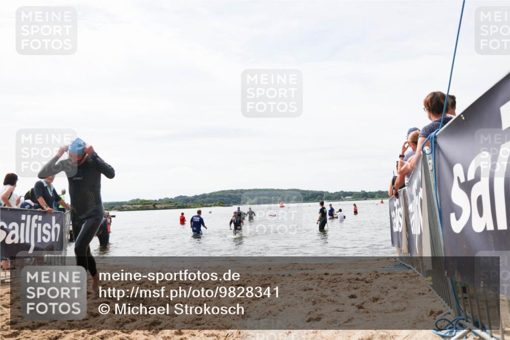 21.06.2026 - Viking Triathlon Michael Strokosch http://msf.ph/oto/9828341 21.06.2026 10:50:30 Schwimmen 250, 261, 382, 603 meine-sportfotos.de