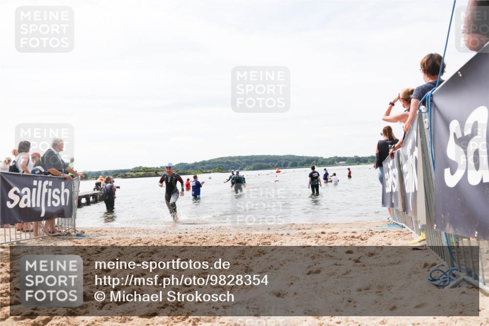 21.06.2026 - Viking Triathlon Michael Strokosch http://msf.ph/oto/9828354 21.06.2026 10:50:34 Schwimmen 261, 382 meine-sportfotos.de