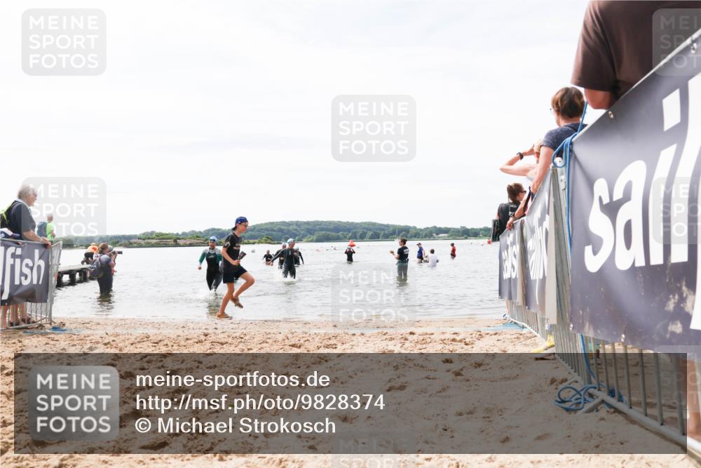 21.06.2026 - Viking Triathlon Michael Strokosch http://msf.ph/oto/9828374 21.06.2026 10:50:41 Schwimmen 261, 295, 416 meine-sportfotos.de