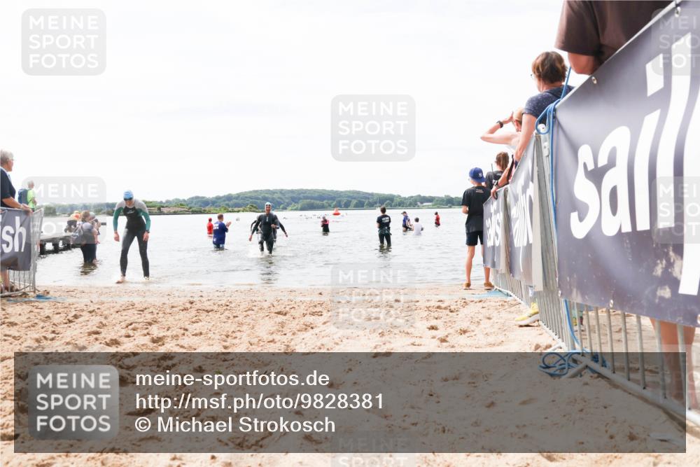 21.06.2026 - Viking Triathlon Michael Strokosch http://msf.ph/oto/9828381 21.06.2026 10:50:44 Schwimmen 57, 295, 416 meine-sportfotos.de
