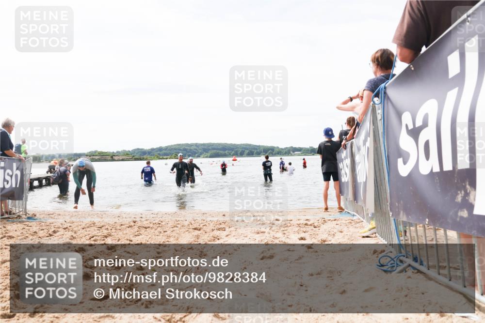 21.06.2026 - Viking Triathlon Michael Strokosch http://msf.ph/oto/9828384 21.06.2026 10:50:45 Schwimmen 57, 295, 416 meine-sportfotos.de