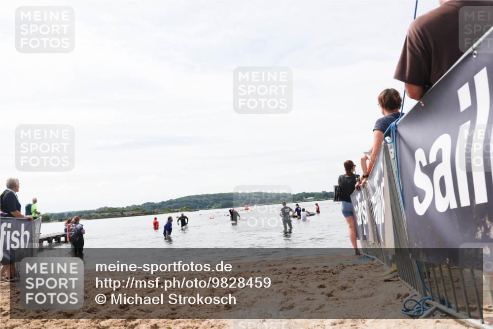 21.06.2026 - Viking Triathlon Michael Strokosch http://msf.ph/oto/9828459 21.06.2026 10:51:10 Schwimmen 66 meine-sportfotos.de