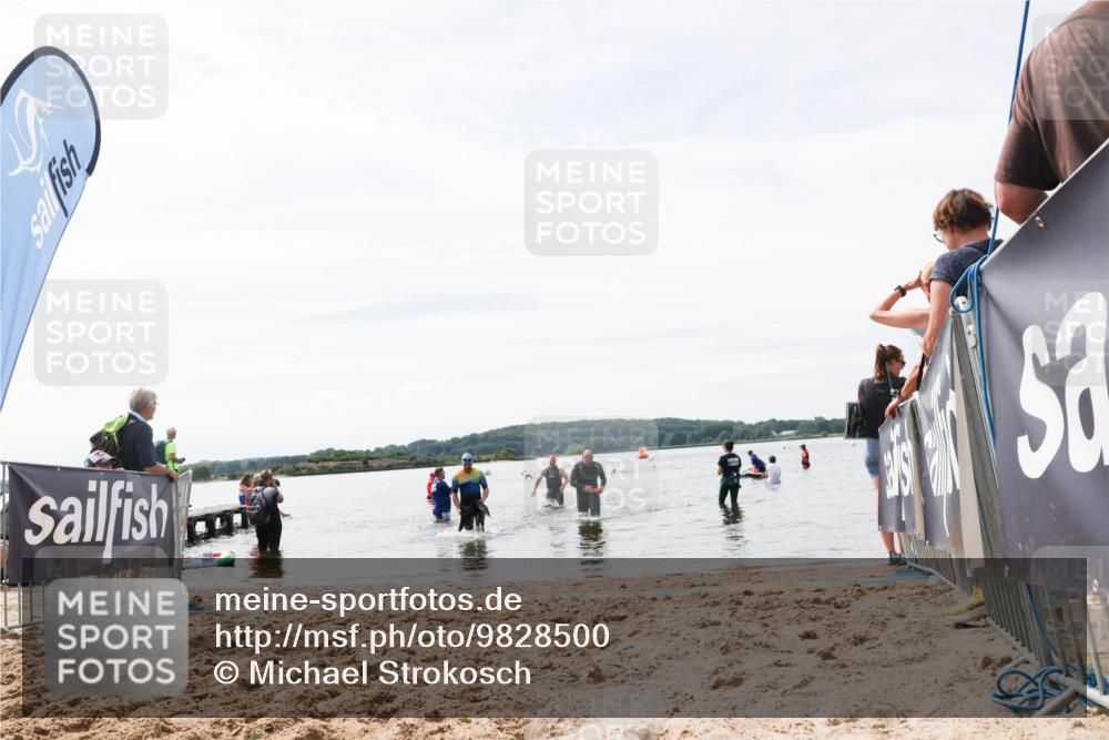 21.06.2026 - Viking Triathlon Michael Strokosch http://msf.ph/oto/9828500 21.06.2026 10:51:24 Schwimmen 335, 628 meine-sportfotos.de