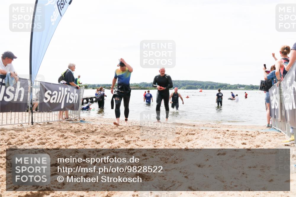 21.06.2026 - Viking Triathlon Michael Strokosch http://msf.ph/oto/9828522 21.06.2026 10:51:31 Schwimmen 335, 609, 628 meine-sportfotos.de