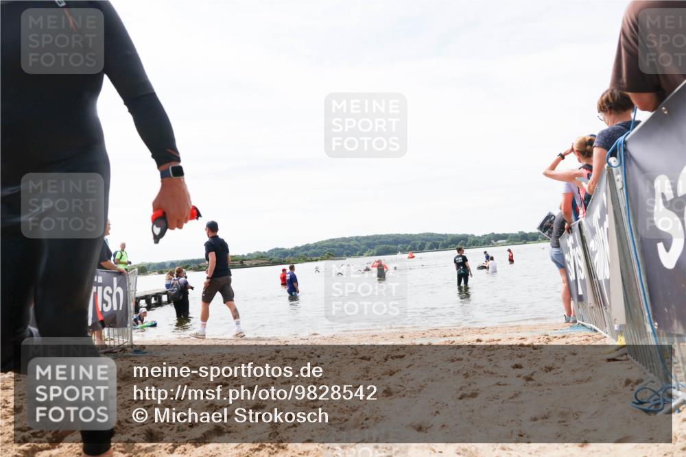 21.06.2026 - Viking Triathlon Michael Strokosch http://msf.ph/oto/9828542 21.06.2026 10:51:38 Schwimmen 609, 628 meine-sportfotos.de