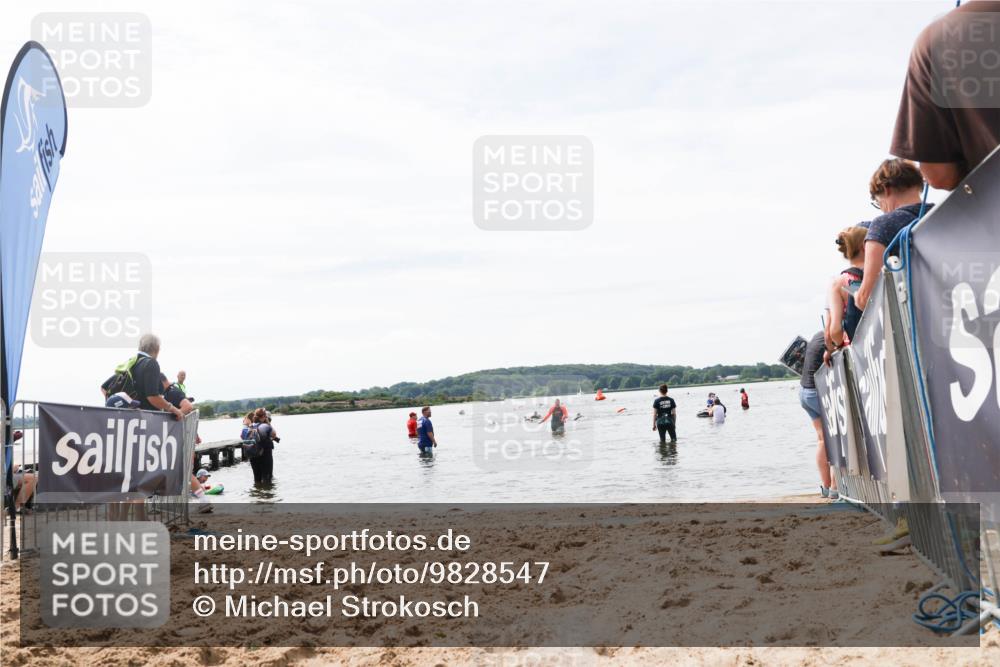 21.06.2026 - Viking Triathlon Michael Strokosch http://msf.ph/oto/9828547 21.06.2026 10:51:39 Schwimmen 609 meine-sportfotos.de