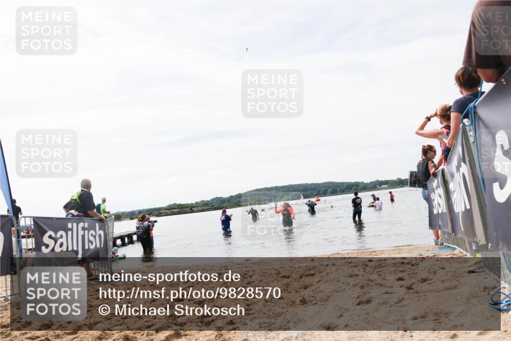21.06.2026 - Viking Triathlon Michael Strokosch http://msf.ph/oto/9828570 21.06.2026 10:51:47 Schwimmen 642 meine-sportfotos.de