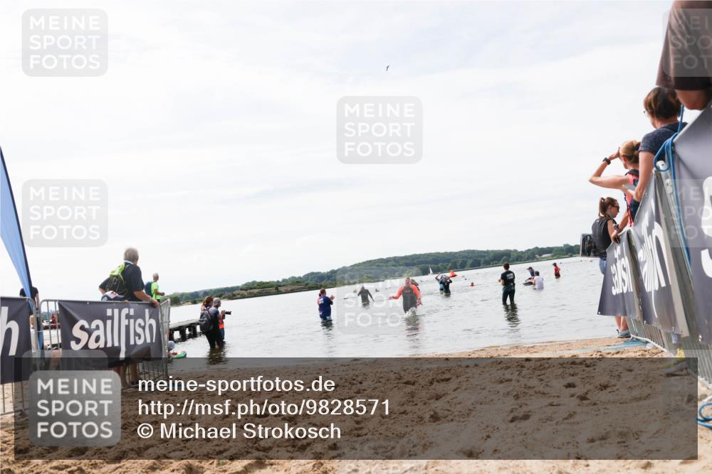 21.06.2026 - Viking Triathlon Michael Strokosch http://msf.ph/oto/9828571 21.06.2026 10:51:47 Schwimmen 642 meine-sportfotos.de