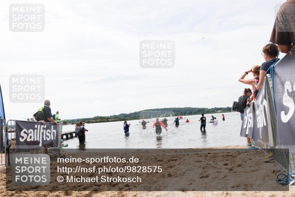 21.06.2026 - Viking Triathlon Michael Strokosch http://msf.ph/oto/9828575 21.06.2026 10:51:49 Schwimmen 642 meine-sportfotos.de
