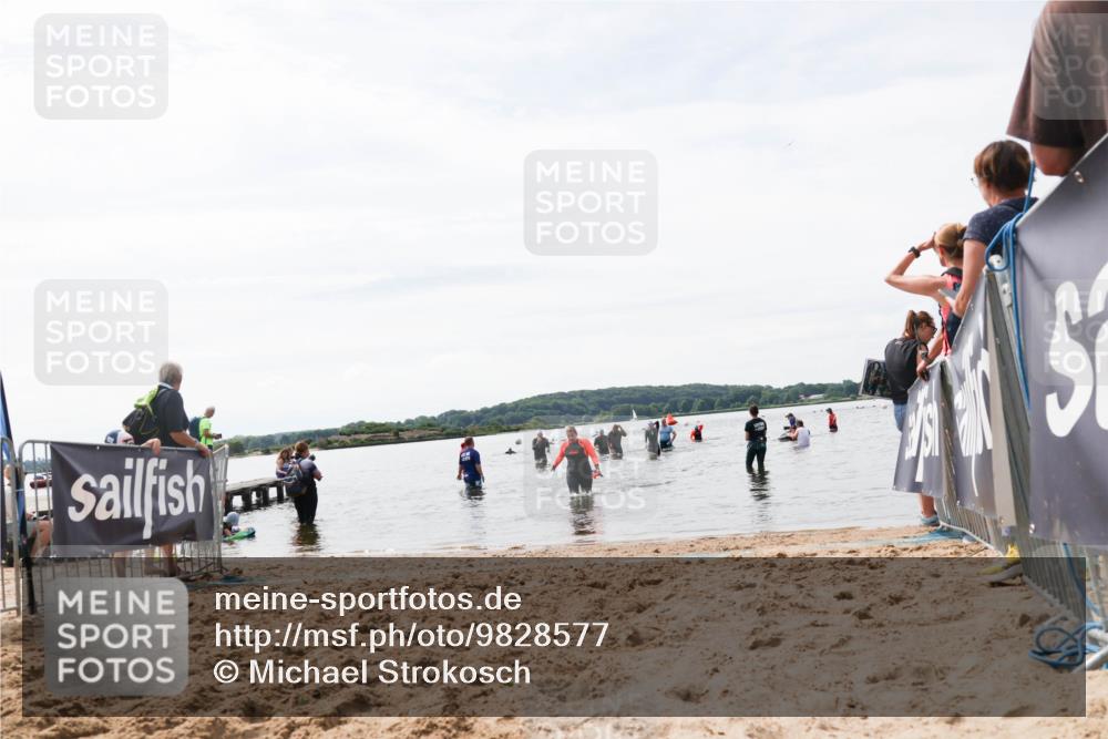 21.06.2026 - Viking Triathlon Michael Strokosch http://msf.ph/oto/9828577 21.06.2026 10:51:49 Schwimmen 642 meine-sportfotos.de