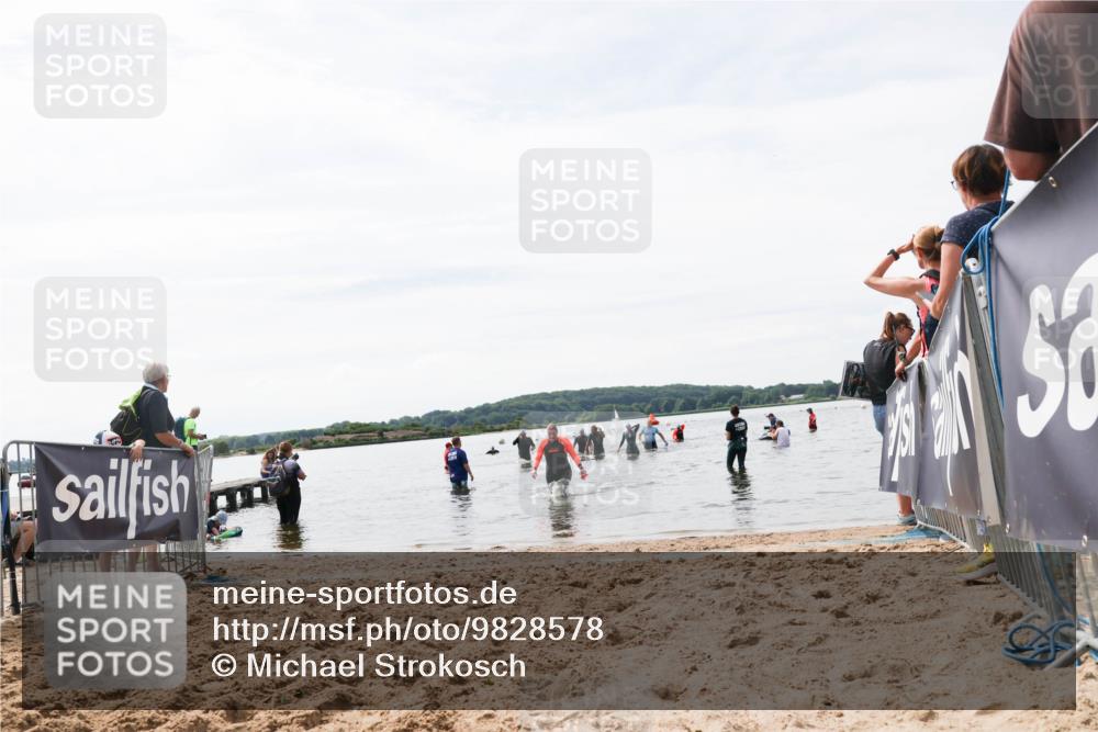 21.06.2026 - Viking Triathlon Michael Strokosch http://msf.ph/oto/9828578 21.06.2026 10:51:50 Schwimmen 642 meine-sportfotos.de