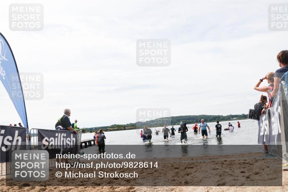 21.06.2026 - Viking Triathlon Michael Strokosch http://msf.ph/oto/9828614 21.06.2026 10:52:02 Schwimmen 252, 362, 512 meine-sportfotos.de