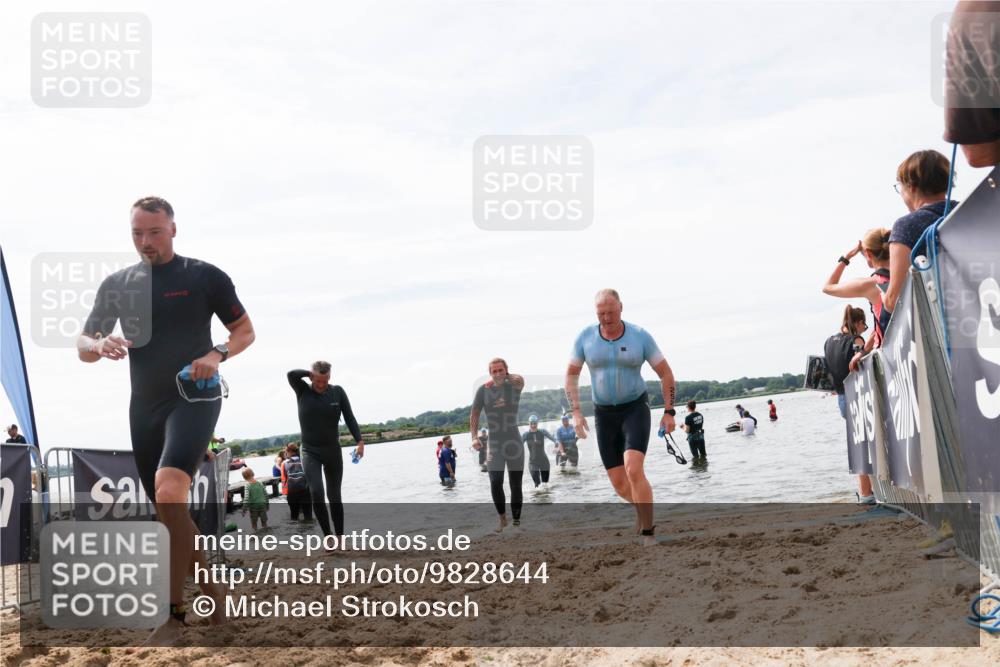 21.06.2026 - Viking Triathlon Michael Strokosch http://msf.ph/oto/9828644 21.06.2026 10:52:12 Schwimmen 40, 174, 252, 272, 362, 491, 512 meine-sportfotos.de