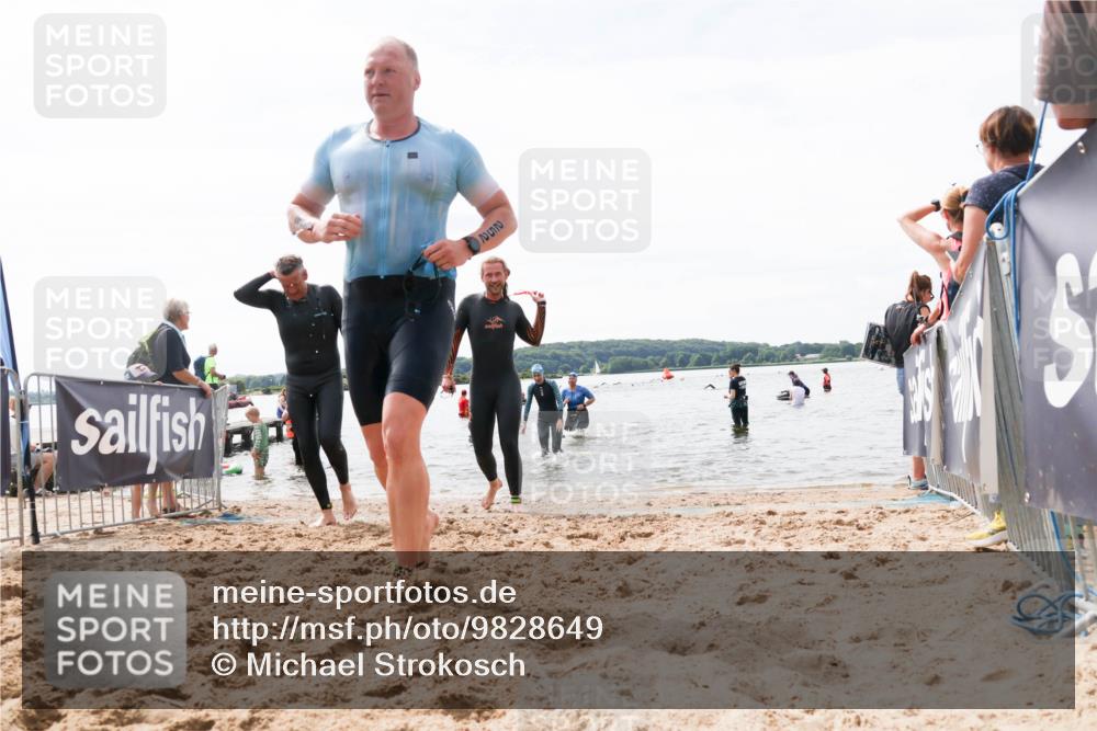 21.06.2026 - Viking Triathlon Michael Strokosch http://msf.ph/oto/9828649 21.06.2026 10:52:13 Schwimmen 40, 174, 252, 272, 362, 491, 512 meine-sportfotos.de