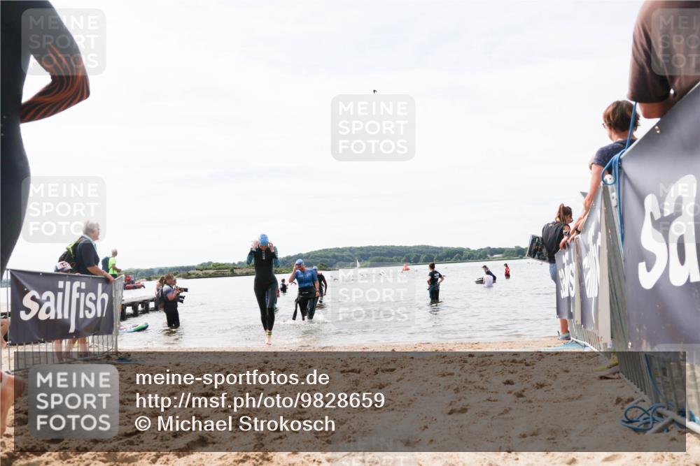 21.06.2026 - Viking Triathlon Michael Strokosch http://msf.ph/oto/9828659 21.06.2026 10:52:17 Schwimmen 40, 174, 222, 252, 272, 491 meine-sportfotos.de