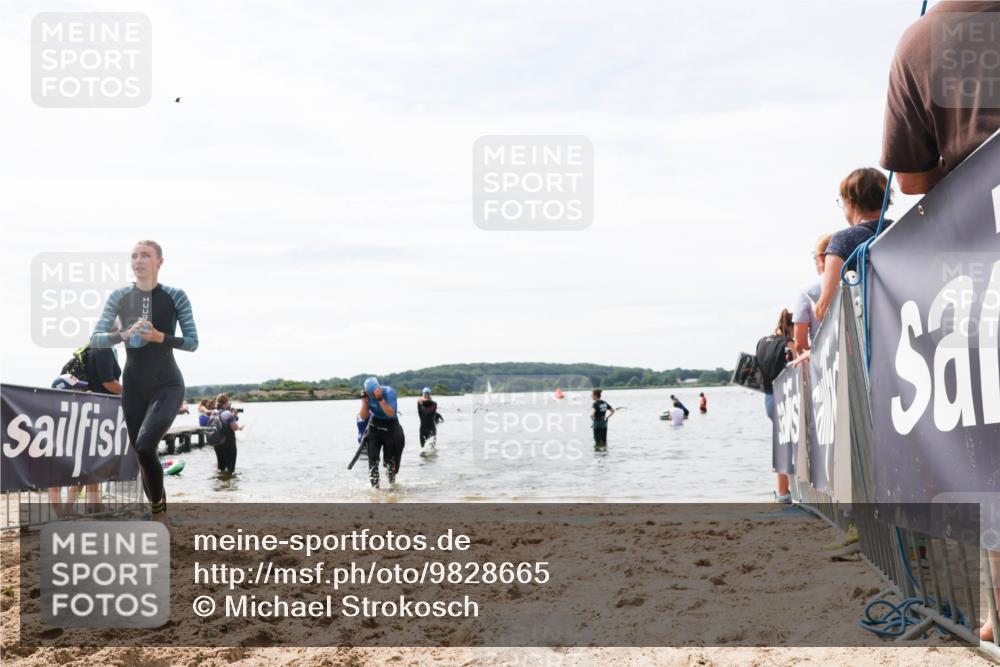21.06.2026 - Viking Triathlon Michael Strokosch http://msf.ph/oto/9828665 21.06.2026 10:52:19 Schwimmen 40, 222, 272, 491 meine-sportfotos.de
